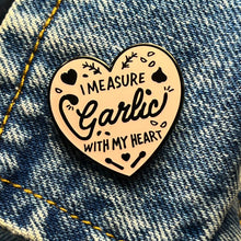 Load image into Gallery viewer, Enamel pins Enamel Pins Festive Fox Garlic heart 
